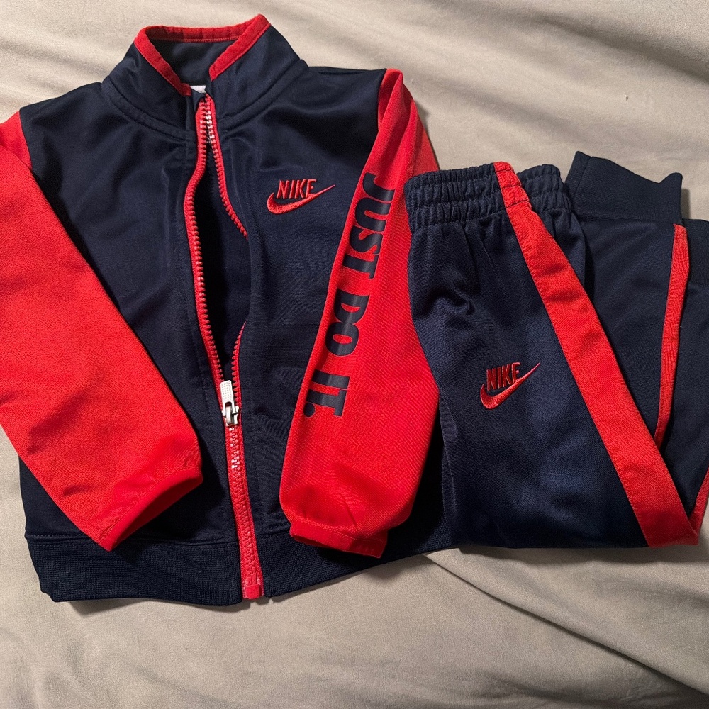 Nike Jump Suit